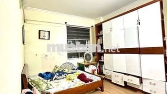 Bán Chung cư  Khuất Duy Tiến 79m, 2 phòng ngủ, giá 7.15 Tỷ.
