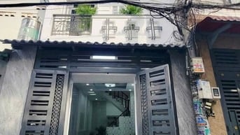 Bán nhà Quận 6 giá 1,84 tỷ dưới cầu Hậu Giang ngay trung tâm