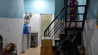 Bán nhà hẻm . ......giá còn thương lượng