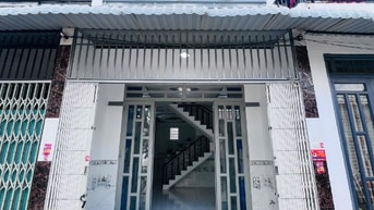 BÁN NHÀ KIÊN CỐ 4X10M HẺM XE HƠI 750TR 1 TRỆT 1 LẦU  