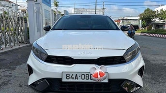 Kia K3 2022 Số sàn Trắng