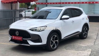 MG HS LUX 2023 Trắng 29.000 km