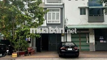 Nhà trệt 2 lầu mặt tiền Nguyễn Hiền