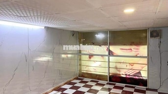 Nhà mặt tiền Trần Văn Quang, phù hợp kinh doanh đa nghành nghề.