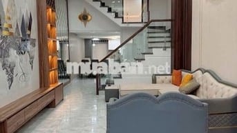 Bán nhà Trần Nguyên Hãn, kinh doanh, dòng tiền 15tr/th, 65m2x4, 4 tỷ x
