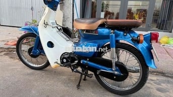 Honda Cub Xanh trắng