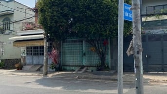 Mặt tiền Phạm Văn Đồng ngang 5m chỉ 8.79 tỷ – kinh doanh cực đẹp