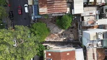 Khuôn đất lớn 640m2 còn sót lại - MT Nguyễn Chí Thanh, Quận 10