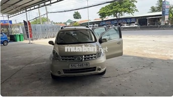 Nissan Livina 2010 tự động 195tr