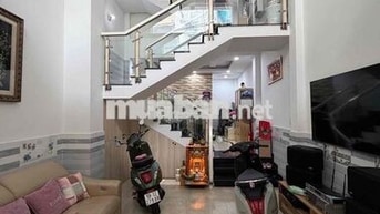 Hẻm xe hơi Phú Nhuận:42m2, nhà 5 Tầng, 4 Phòng ngủ, mới đẹp, giá giảm