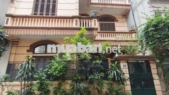 bán nhà phố cát linh đống đa phân lô oto chánh đỗ ngày đêm dân trí cao
