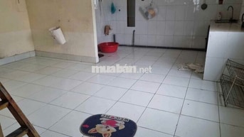 Cho thuê phòng 25m2 có gác Triệu Quang Phục, Q5