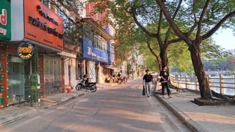 Cho Thuê Căn Hộ Tập Thể Nghĩa Tân . DT 70 m2, ( Giá 6,5 Triệu/ Tháng )
