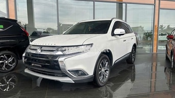 Mitsubishi Outlander CVT 2.0 2018 - 75.000km