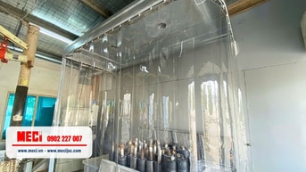 Rèm nhựa PVC trắng trong tấm liền xếp gấp nan quạt