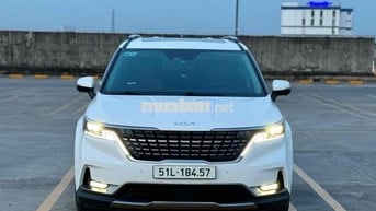 Kia Carnival Signature Trắng 19.000km