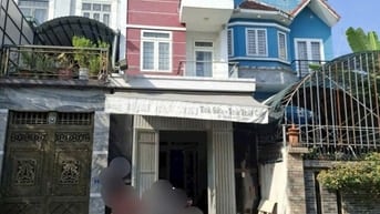 Thanh lý nhà mặt tiền đường quận 8