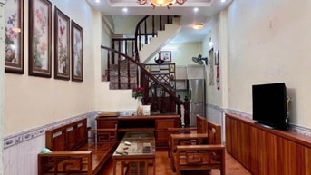 Hồ Đền Lừ, lô góc thoáng sáng, 4 tầng, 5 ngủ, 30m² chỉ hơn 7 tỷ