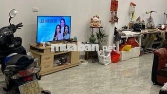 ĐÔNG NGẠC HÀNG HIẾM - 43M 5 TẦNG  -  5,5 Tỷ