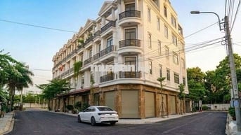 70M RA SÔNG SG -KHU MỚI ĐỒNG BỘ-ĐƯỜNG XE TẢI TRÁNH-SÁT VẠN PHÚC-5TẦNG