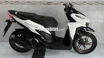 Vario 150 2019 Trắng đen 17000 km bstp chính chủ