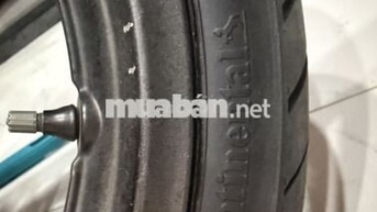 Lốp xe máy Continental Đen