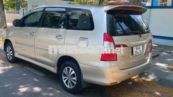 Toyota Innova 2015 E - 215000 km