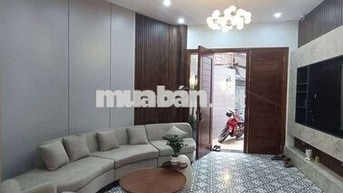 BÁN NHÀ HOÀNG QUỐC VIỆT -
Ô TÔ ĐỖ CỬA THANG MÁY ĐẸP -  5 TẦNG 5 PN 