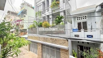 💥 HẺM XE TẢI-VÍ TRÍ ĐẶC ĐỊA-CÔNG NĂNG KHỎI BÀN-MTKD-CHỈ 2tỷ390 -KẾT CẤ
