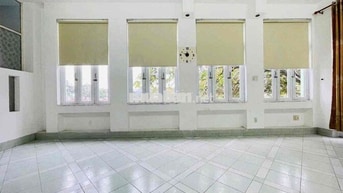CHO THUÊ NHÀ MẶT TIỀN kinh doanh ĐƯỜNG NGUYỄN THỊ TỒN.
