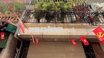 MẶT ĐƯỜNG THÔNG Ô TÔ - KINH DOANH - NHÀ ĐẸP Ở NGAY- TRUNG TÂM HOÀNG MA