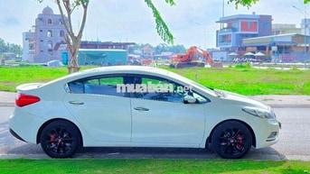 Kia K3 2015 Số sàn Trắng