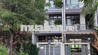 Còn *** 1 phòng ban công giá siêu rẻ