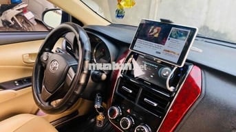 Toyota Vios Trắng 5 chỗ