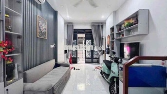 40M - 3Tỷ2 -  CHỦ GẤP BÁN - SONG HÀNH - 3 TẦNG , TRUNG MỸ TÂY- Q12