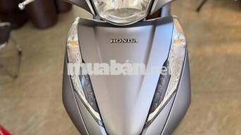 Honda Lead màu Bạc