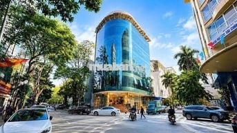 Tôi cần bán tòa nhà 9tầng 2thang máy, mặt ngõ Dịch Vọng Hậu Cầu Giấy