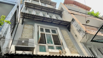 Bán nhà 67m2,hẻm ô tô ngang khủng 5,7m, 4 lầu, ngay trung tâm Quận 3