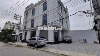 Cho thuê toà nhà Lo Góc gần Trung Tâm Thành Phố Mới Bình Dương