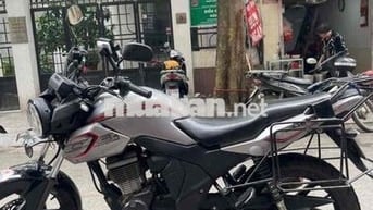 Honda CB Verza 150cc Xám