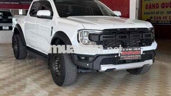 Ford Ranger XLS 2022 Trắng 26573 km full đồ chơi