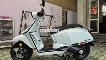 Lambretta 125 ABS 2025 Trắng Đen 2300 km