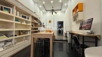 Bán nhà hẻm xe hơi Nguyễn Trọng Tuyển P10 PN, 90m2, 5 tầng, 15,999 tỷ