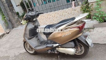 Honda Lead màu Nâu