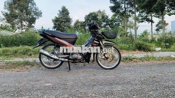 Yamaha Sirius màu Đen