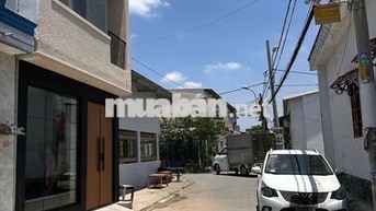 3 TỶ 800 TRIỆU – NHÀ BÈ-Sổ hồng riêng – Hẻm xe hơi thông tứ hướng