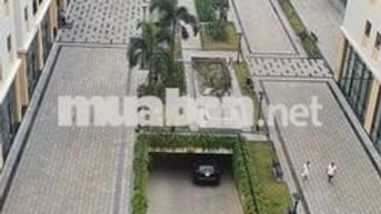 BÁN CĂN HỘ CITYLAND VIEW HỒ BƠI GIÁ TỐT 5,6 TỶ FULL NT