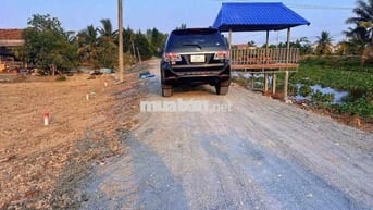 188m2 thổ cư giá 410td ở thạnh hoà đường ô tô