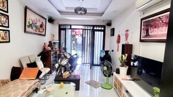 CƯ XÁ ĐÔ THÀNH QUẬN 3 - HẺM Ô TÔ - DT 42M2 KO LG - 4 TẦNG CÒN MỚI.