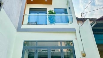 Nhà mới 100% dt70m2 2 lầu 4pn full nội thất HXH Hương Lộ 3 Q. Bình Tân